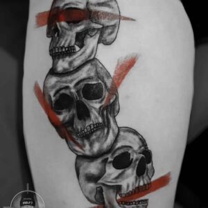 Omerta Skulls Leg